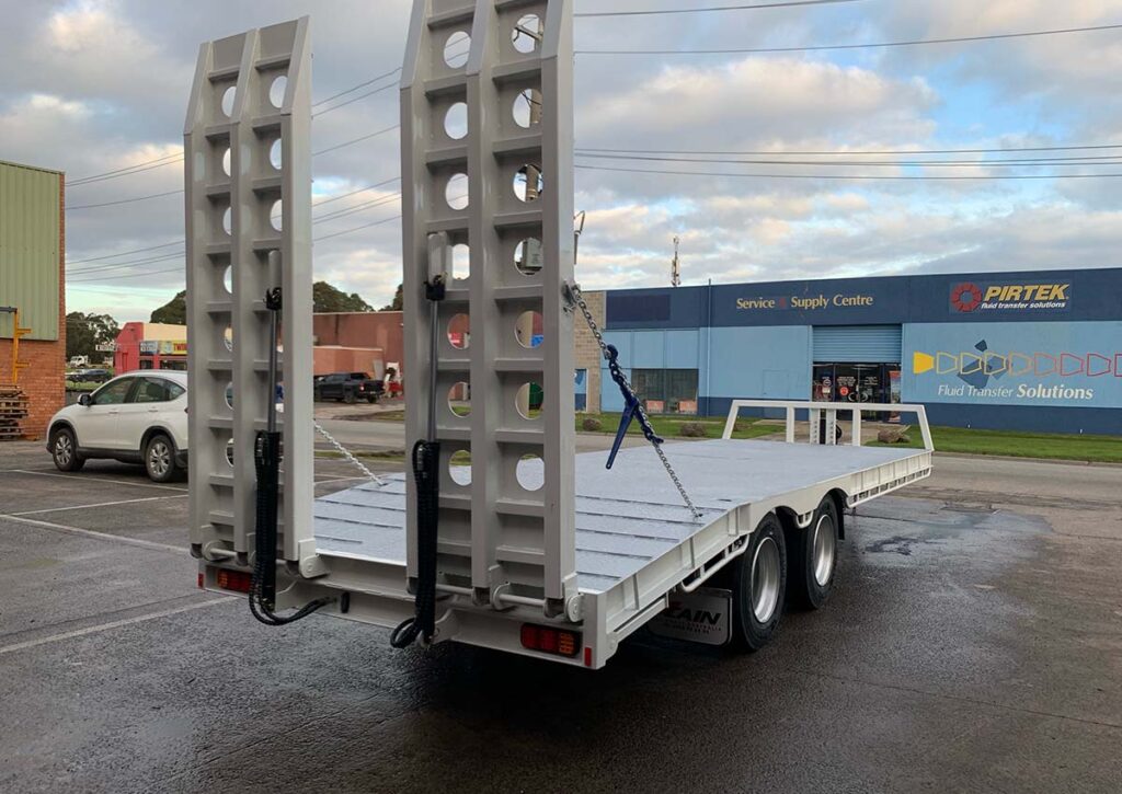 Truck Bodies | Truck Trailers | Tilt Slide Trailers - Cain Equipment ...